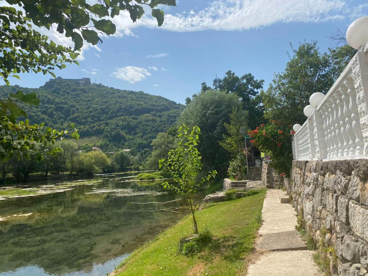 Villa Dino Kulen Vakuf Zewnętrze zdjęcie