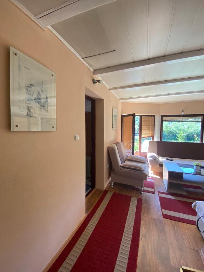 Villa Dino Kulen Vakuf Zewnętrze zdjęcie