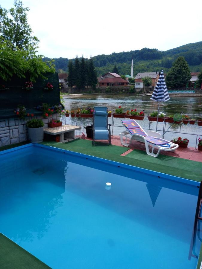 Villa Dino Kulen Vakuf Zewnętrze zdjęcie