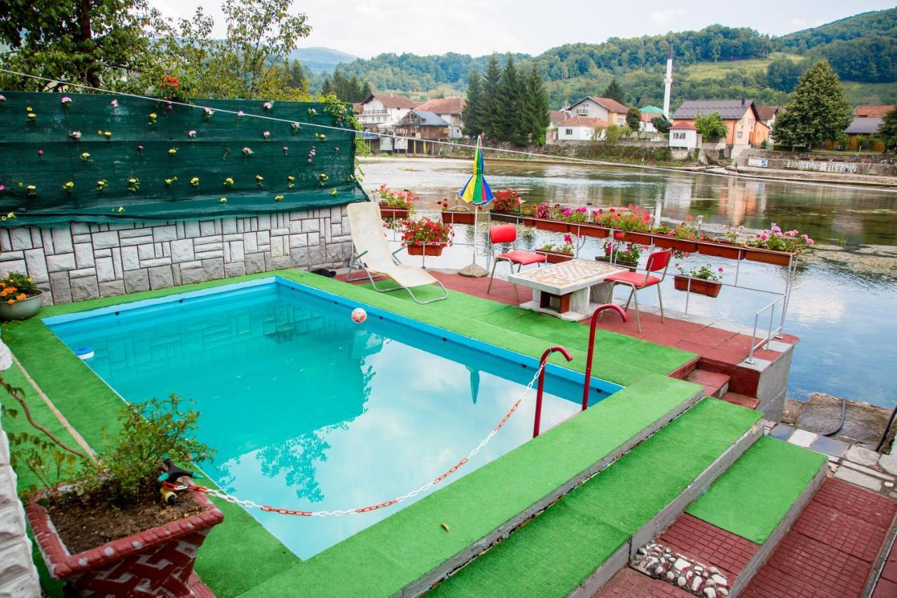 Villa Dino Kulen Vakuf Zewnętrze zdjęcie