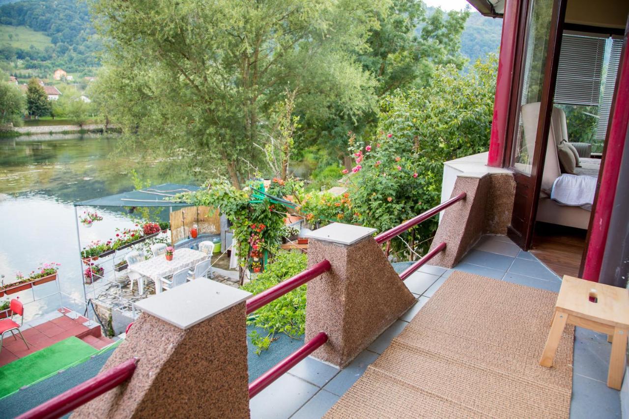 Villa Dino Kulen Vakuf Zewnętrze zdjęcie