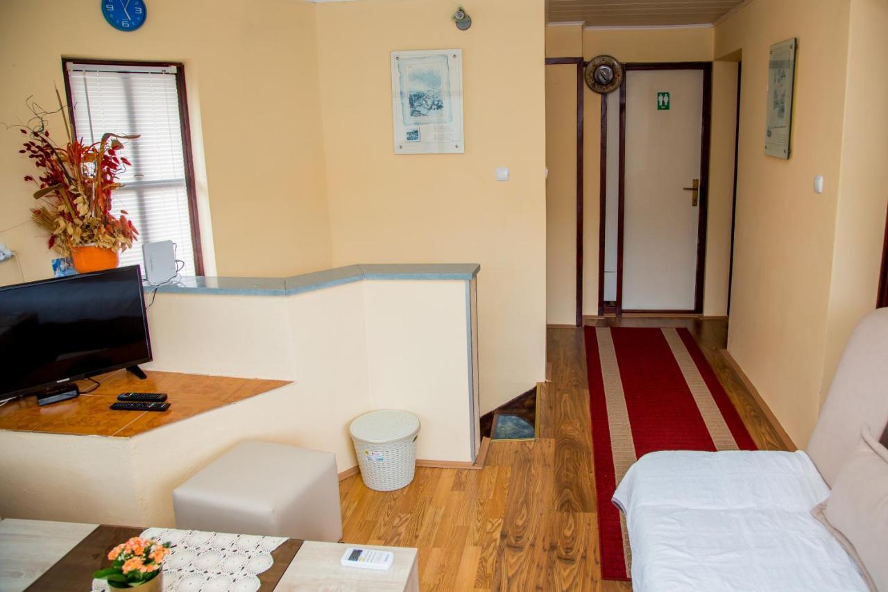 Villa Dino Kulen Vakuf Zewnętrze zdjęcie